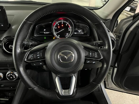 2019 Mazda CX-3 I Рестайлинг, белый, 1695000 рублей - вид 15