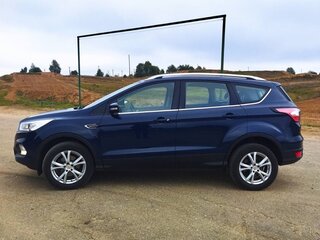 2018 Ford Kuga II Рестайлинг, синий, 1879181 рублей, вид 4