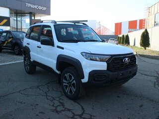 2026 Lada (ВАЗ) Niva Travel I Рестайлинг, белый, 1717000 рублей, вид 2
