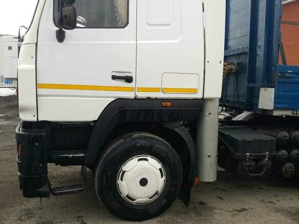 2011 МАЗ 6430, белый, 2350000 рублей - вид 8