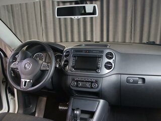 2012 Volkswagen Tiguan I Рестайлинг, белый, 1049000 рублей, вид 5