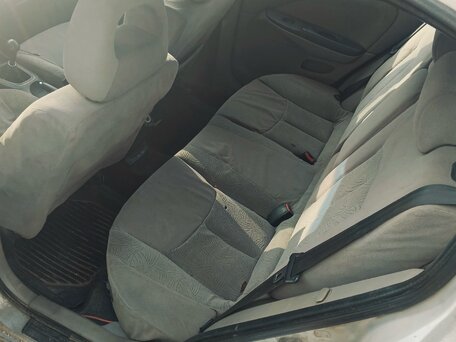 2001 Nissan Almera II (N16), серебристый, 135000 рублей, вид 5