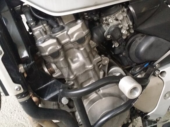2003 Honda CB 600F Hornet, серебристый, 400000 рублей - вид 6