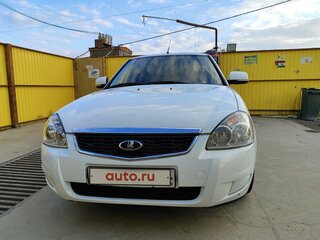 2016 Lada (ВАЗ) Priora I Рестайлинг, белый, 610000 рублей, вид 1