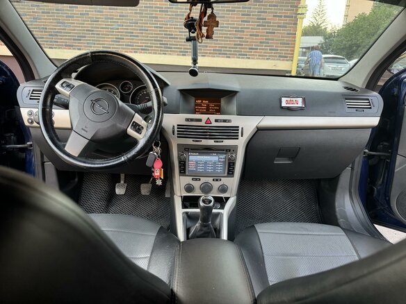 2008 Opel Astra GTC H Рестайлинг, синий, 580000 рублей - вид 4
