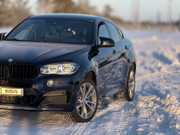2019 BMW X6 40d II (F16), чёрный, 6000000 рублей - вид 2