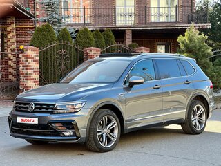 2019 Volkswagen Tiguan Allspace II, серый, 4200000 рублей, вид 2