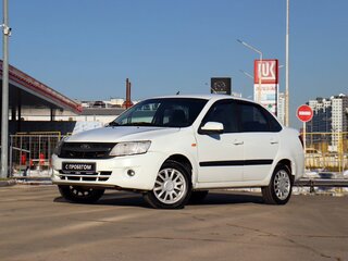 2013 Lada (ВАЗ) Granta I, белый, 409000 рублей, вид 1