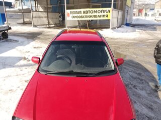 2003 Mazda Familia VIII (BJ), красный, 415000 рублей, вид 2