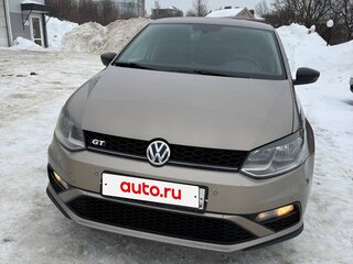 2017 Volkswagen Polo V Рестайлинг, бежевый, 1000000 рублей, вид 1