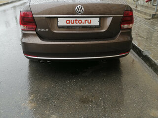 2017 Volkswagen Polo V Рестайлинг, коричневый, 1100000 рублей, вид 4