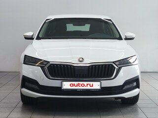 2021 Skoda Octavia IV (A8), белый, 2370000 рублей, вид 2