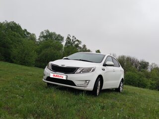 2014 Kia Rio III, белый, 730000 рублей, вид 1