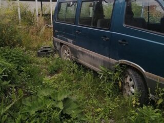 1999 SsangYong Istana I, зелёный, 450000 рублей, вид 3