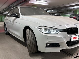 2017 BMW 3 серии 320i xDrive VI (F3x) Рестайлинг, белый, 3150000 рублей, вид 5