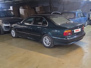2000 BMW 5 серии 535i IV (E39) Рестайлинг, зелёный, 800000 рублей, вид 5