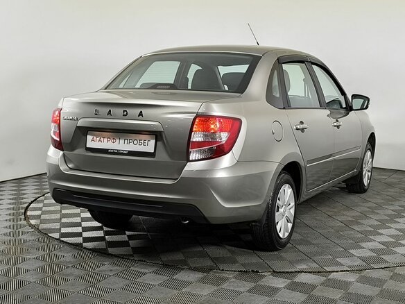 2022 Lada (ВАЗ) Granta I Рестайлинг, серый, 670000 рублей - вид 3