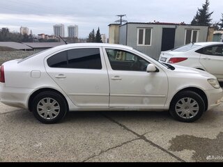 2012 Skoda Octavia II (A5) Рестайлинг, белый, 500000 рублей, вид 5