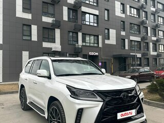 2020 Lexus LX 570 III Рестайлинг 2, белый, 9150000 рублей, вид 4