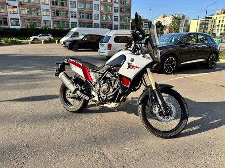 2020 Yamaha Tenere 700, красный, 999999 рублей, вид 1