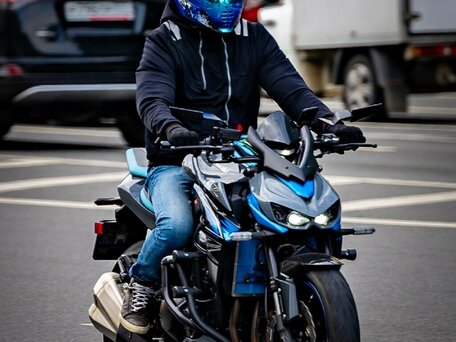 2018 Kawasaki Z 1000, серый, 1350000 рублей, вид 2
