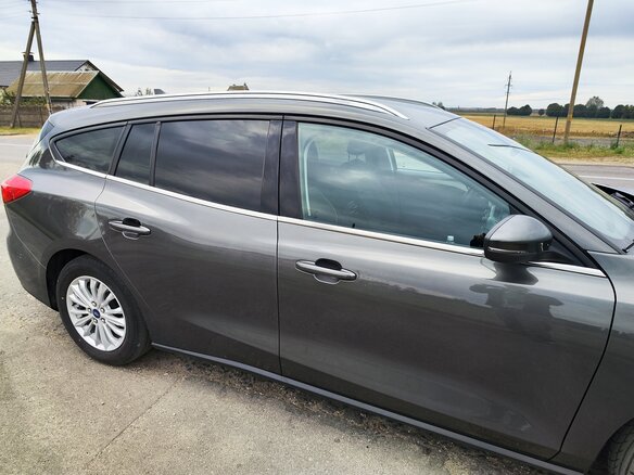 2020 Ford Focus IV, серый, 1350000 рублей - вид 5