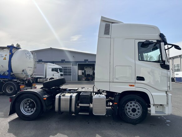 2024 Dongfeng GX, белый, 8900000 рублей - вид 2