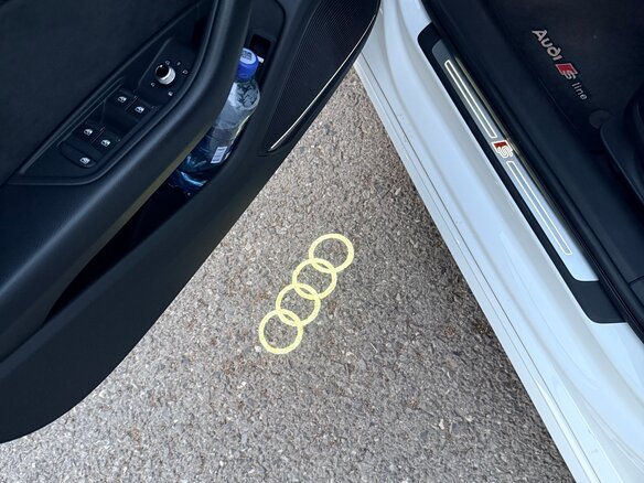 2021 Audi A4 45 TFSI V (B9) Рестайлинг, белый, 4100000 рублей - вид 16