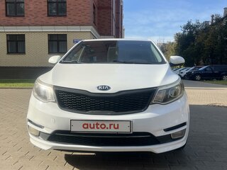2016 Kia Rio III Рестайлинг, белый, 770000 рублей, вид 2