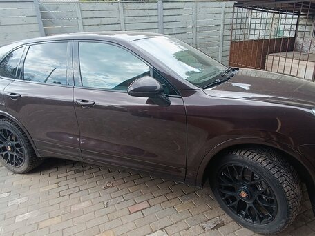 2015 Porsche Cayenne II Рестайлинг (958), коричневый, 3100000 рублей, вид 4