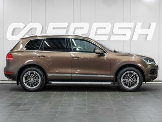 2010 Volkswagen Touareg II, коричневый, 1599000 рублей, вид 5