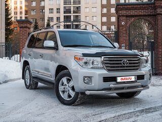2012 Toyota Land Cruiser 200 Series Рестайлинг 1, серебристый, 4099000 рублей, вид 1