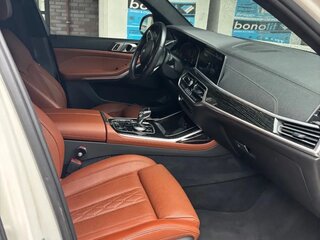2019 BMW X7 40i I (G07), белый, 6200000 рублей, вид 5