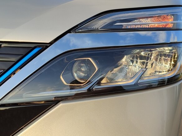 2020 Nissan Serena V (C27) Рестайлинг, серебристый, 2800000 рублей - вид 7