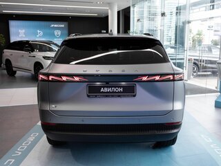 2026 Omoda C7, серебристый, 3299000 рублей, вид 4
