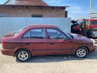 2009 Hyundai Accent ТагАЗ II, красный, 500000 рублей, вид 5