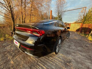 2022 Kia K5 III, чёрный, 3100000 рублей, вид 5