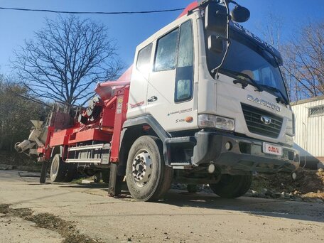 2011 Daewoo Novus, белый, 13200000 рублей, вид 2