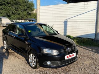 2013 Volkswagen Polo V, чёрный, 595000 рублей, вид 2