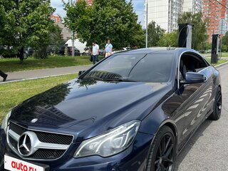 2013 Mercedes-Benz E-Класс 200 IV (W212, S212, C207) Рестайлинг, синий, 1850000 рублей, вид 2