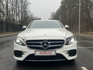 2020 Mercedes-Benz E-Класс 220 d V (W213, S213, C238), белый, 3700000 рублей, вид 3