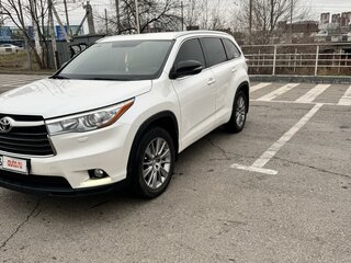 2014 Toyota Highlander III (XU50), белый, 2999000 рублей, вид 1