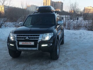 2007 Mitsubishi Pajero IV, чёрный, 1990000 рублей, вид 2