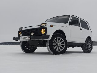 2014 Lada (ВАЗ) 2121 (4x4) I Рестайлинг, чёрный, 550000 рублей, вид 1