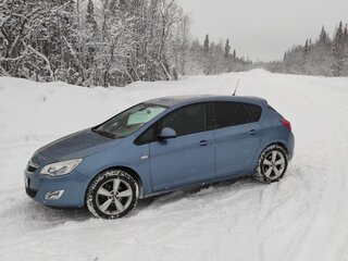 2010 Opel Astra J, голубой, 900000 рублей, вид 3