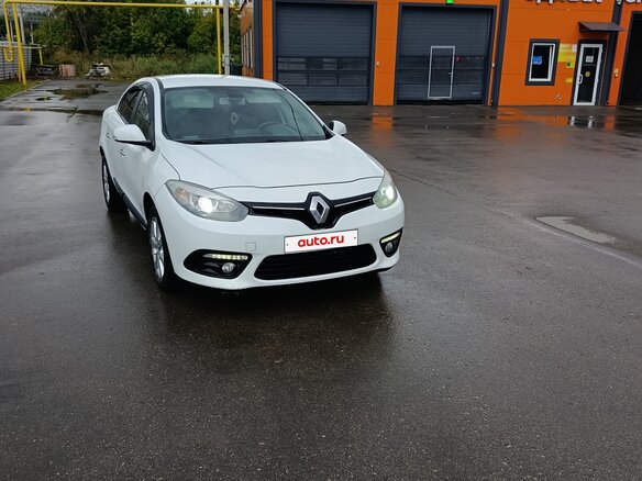 2013 Renault Fluence I, белый, 690000 рублей - вид 2