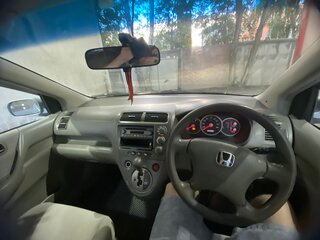 2004 Honda Civic VII Рестайлинг, серебристый, 550000 рублей, вид 4
