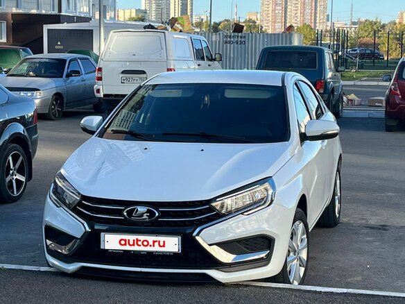 2023 Lada (ВАЗ) Vesta I Рестайлинг (NG), белый, 1200000 рублей - вид 2