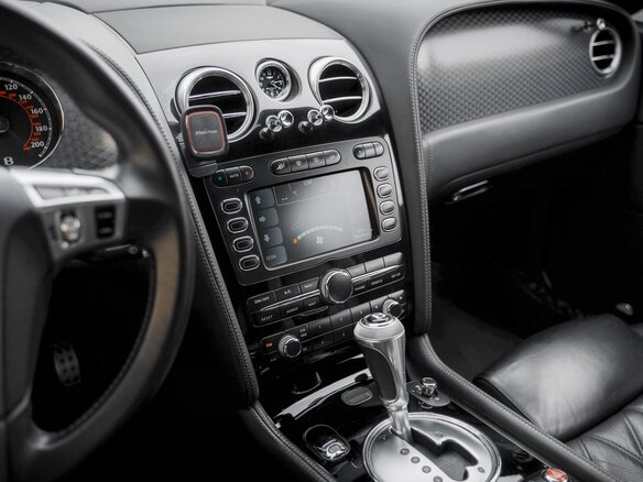 2009 Bentley Continental GT Speed I, красный, 4450000 рублей - вид 20