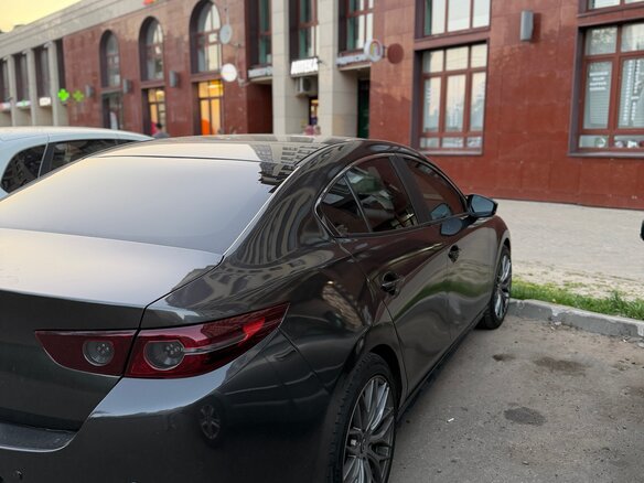 2019 Mazda 3 IV (BP), серый, 1700000 рублей - вид 5